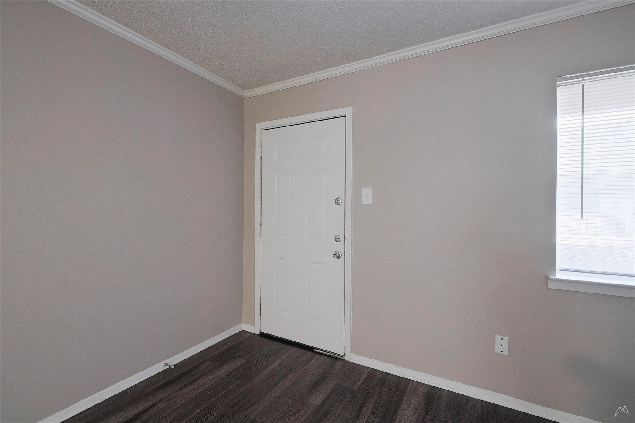 8100 N Mopac Expy #04-215 Property Photo 12