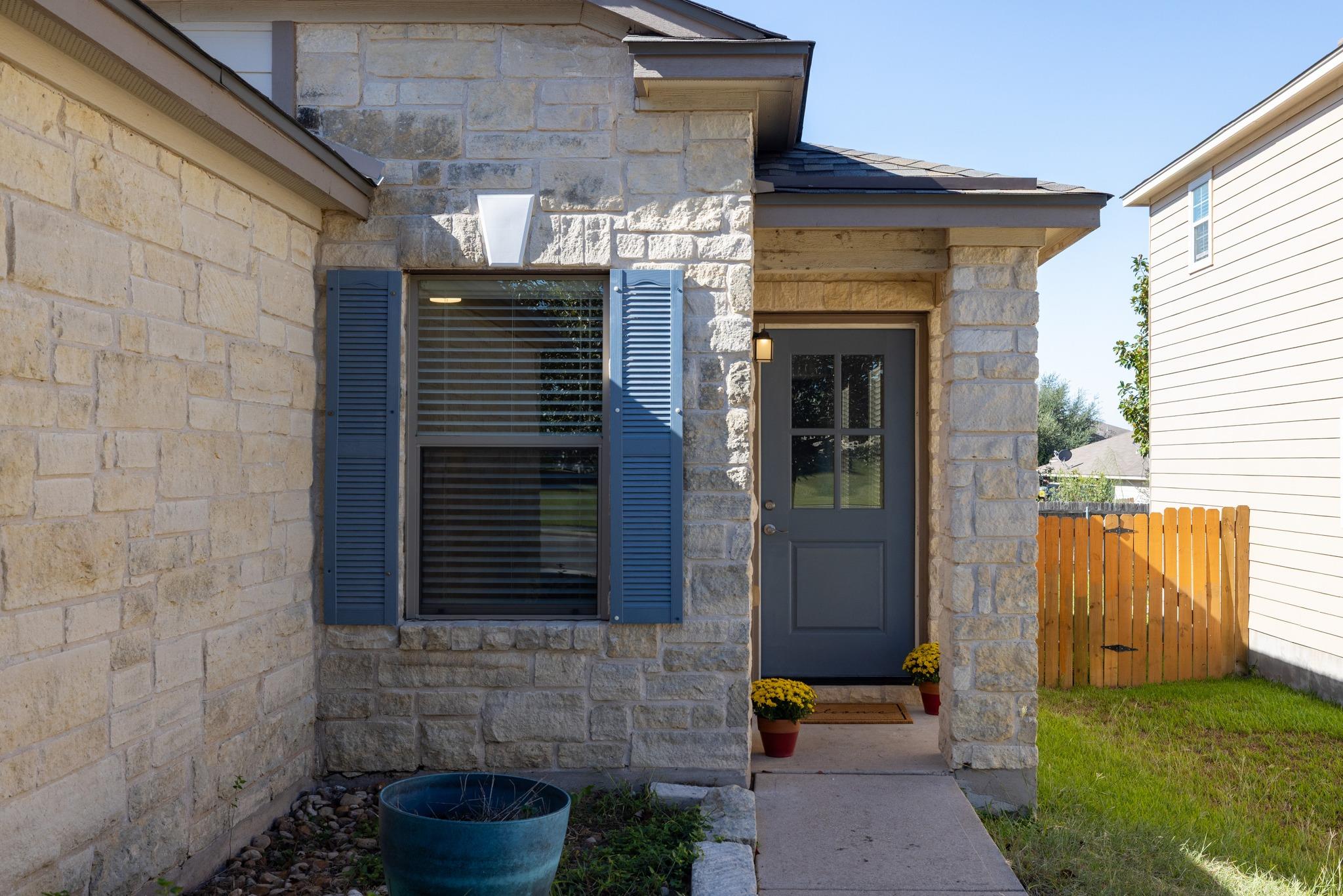 2322 Kuykendall Dr Property Photo 3