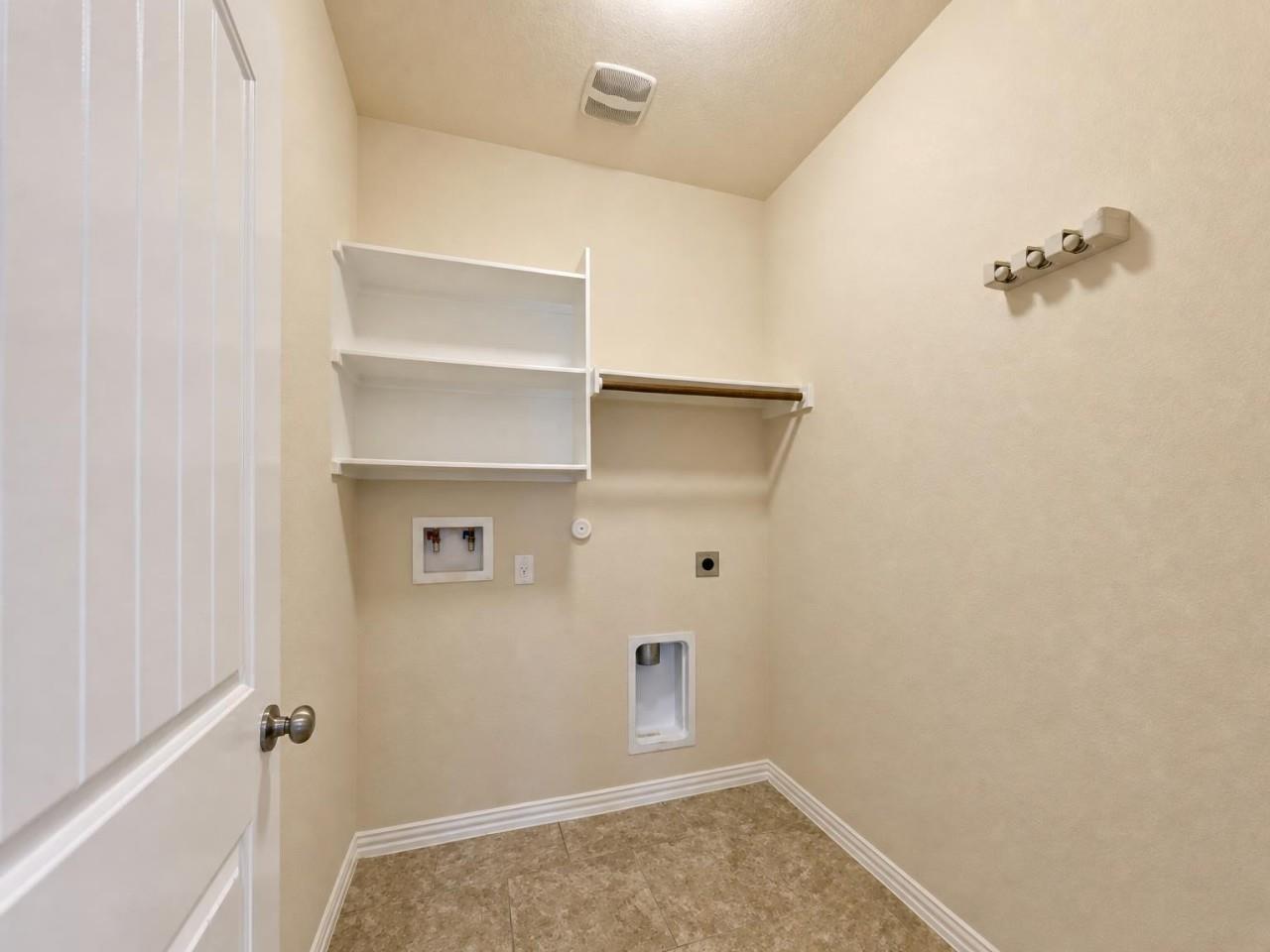 113 Plantain Dr Property Photo 19