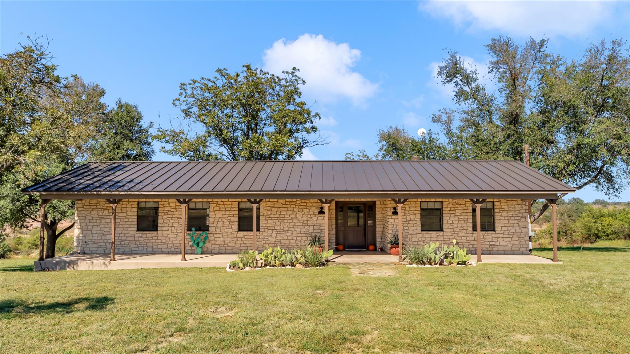 261 Diamond Cross Dr Property Photo 2