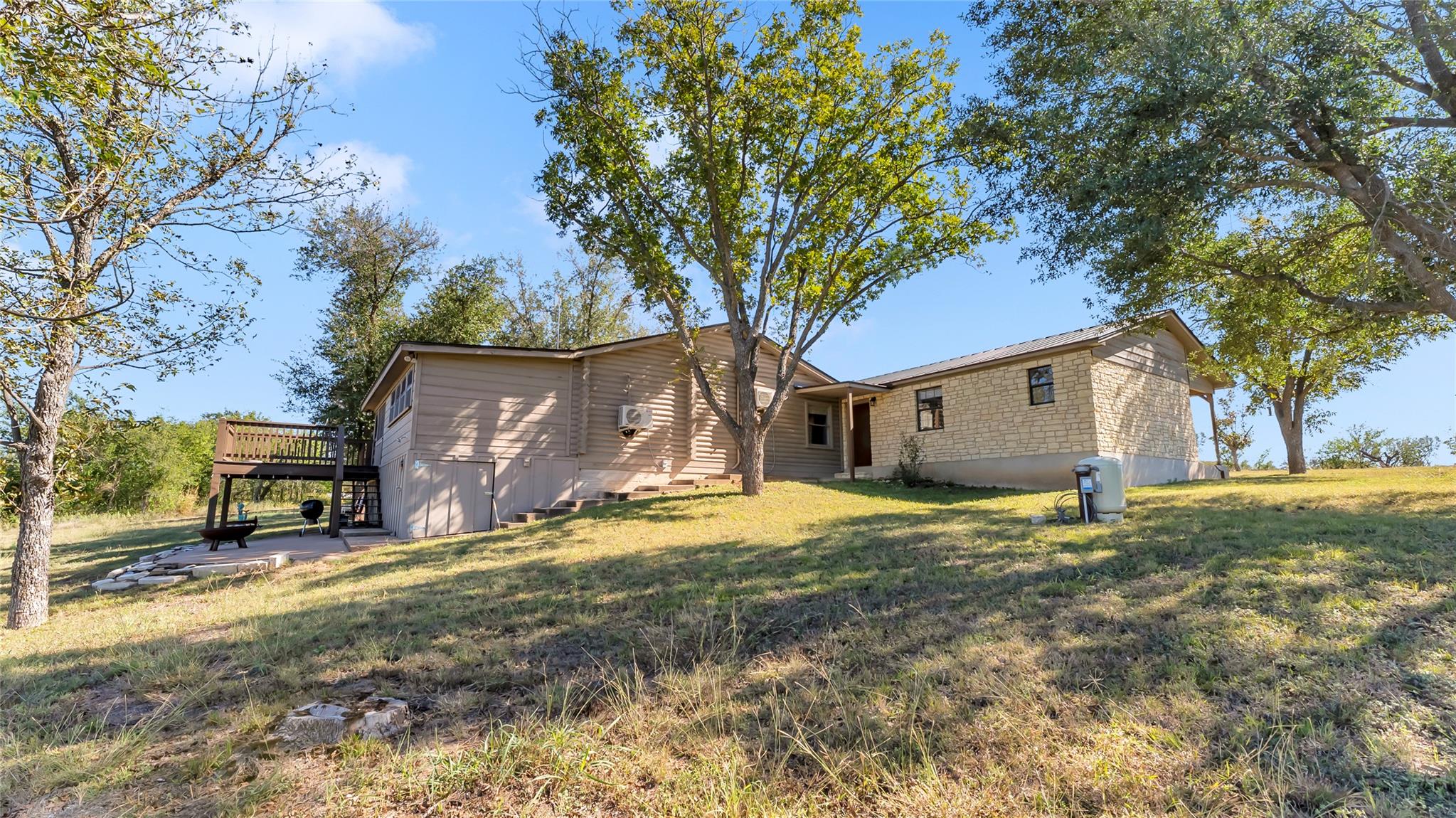 261 Diamond Cross Dr Property Photo 6