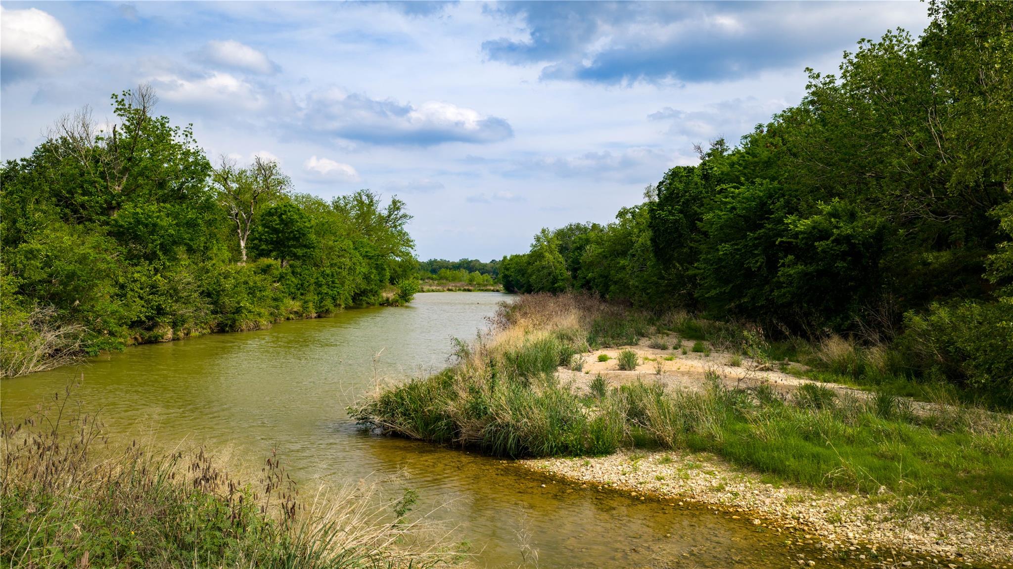 11290 E Us Highway 290 None Property Photo 2