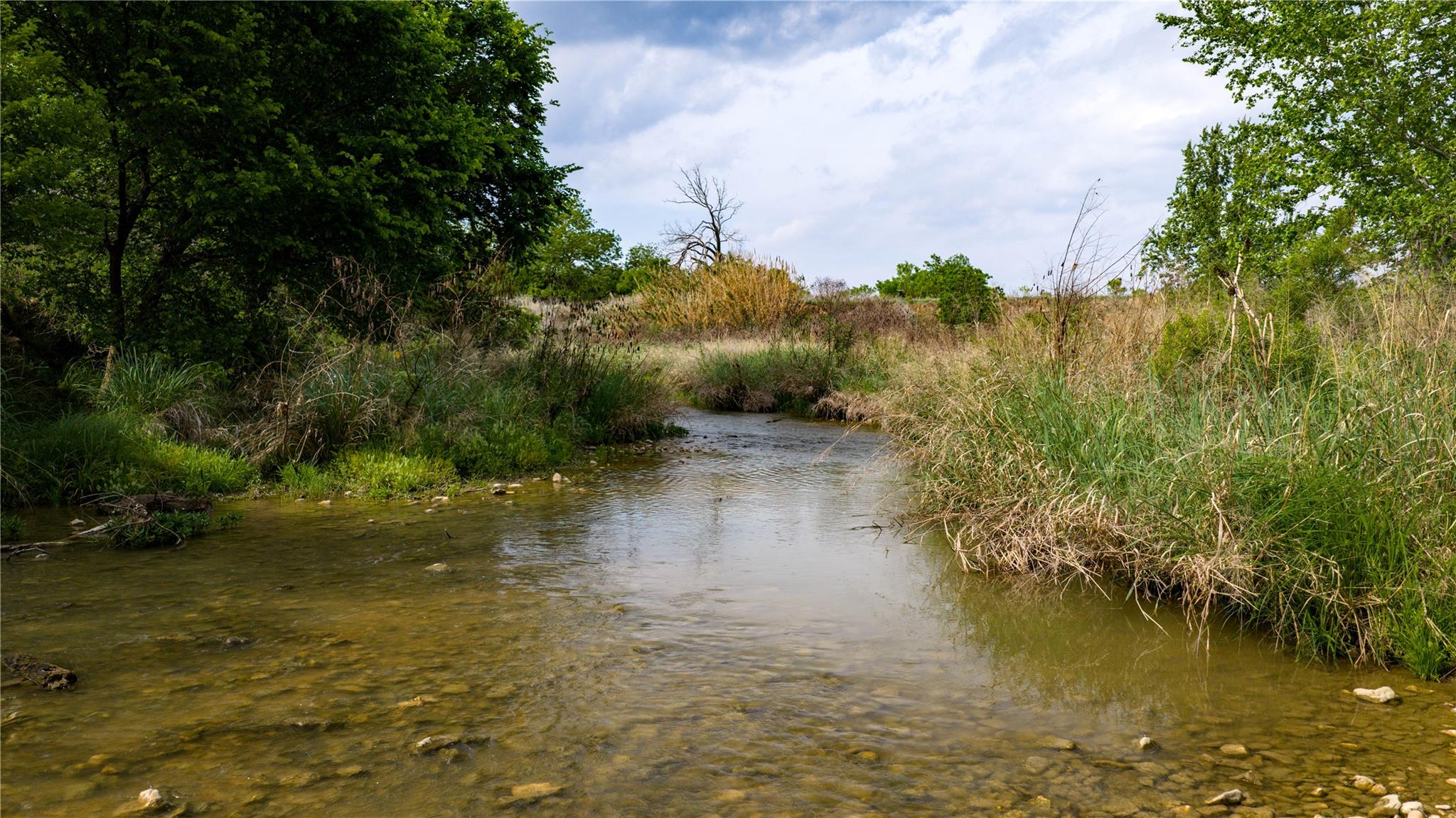 11290 E Us Highway 290 None Property Photo 5