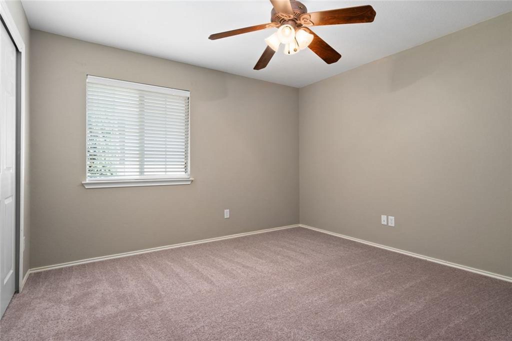 2633 Bolton St Property Photo 13