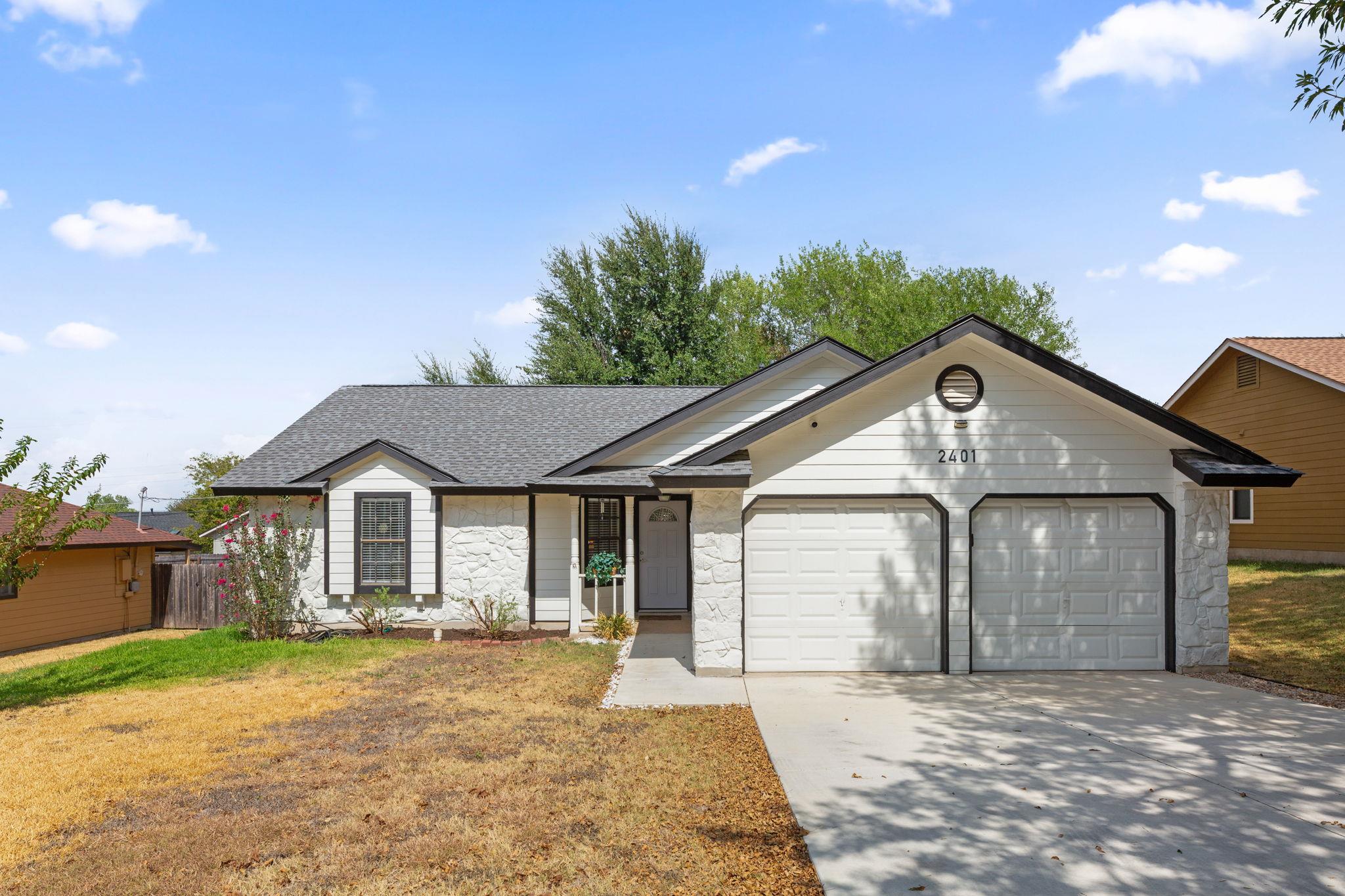 2401 Lasso Dr Property Photo 1
