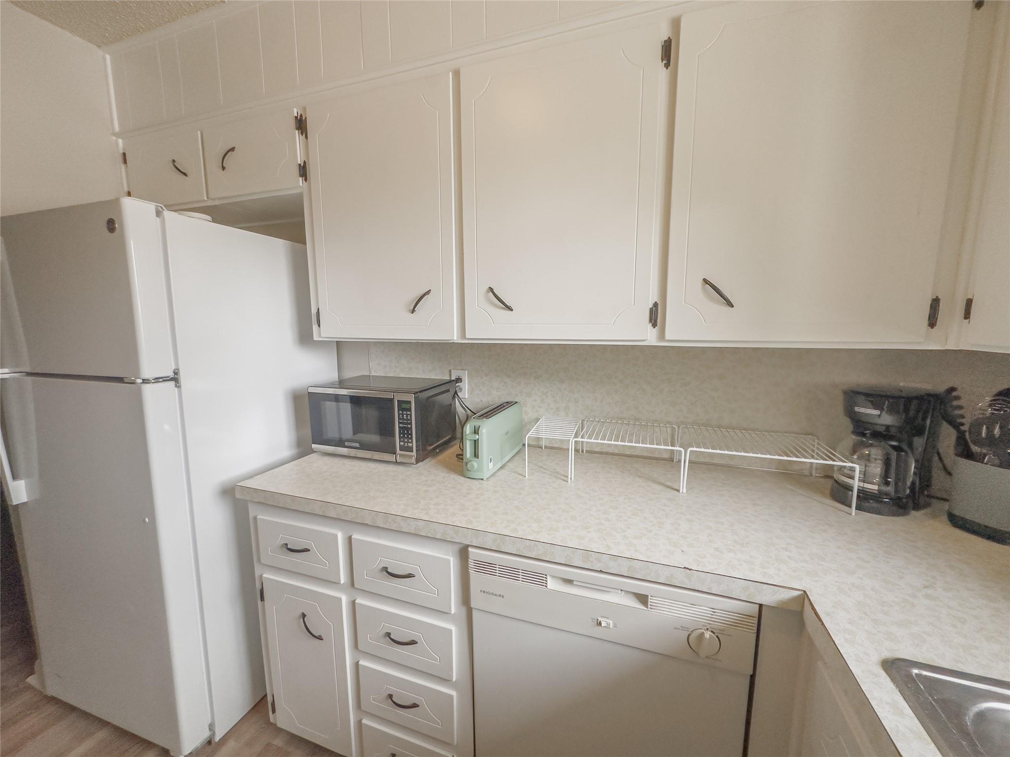 1408 Hammond Dr Property Photo 9