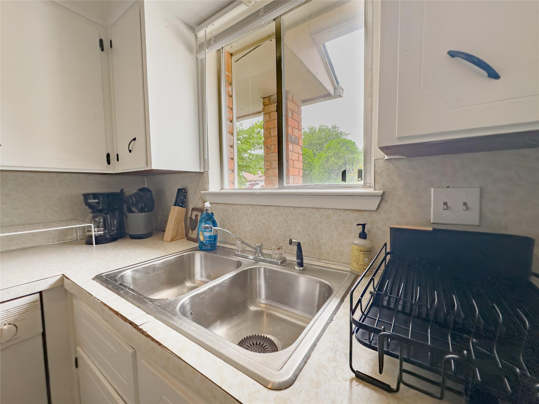 1408 Hammond Dr Property Photo 10