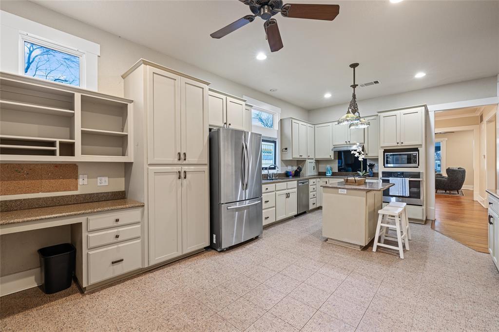 1211 Lexington St Property Photo 19