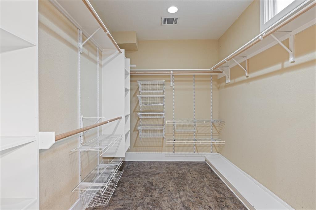 1211 Lexington St Property Photo 27
