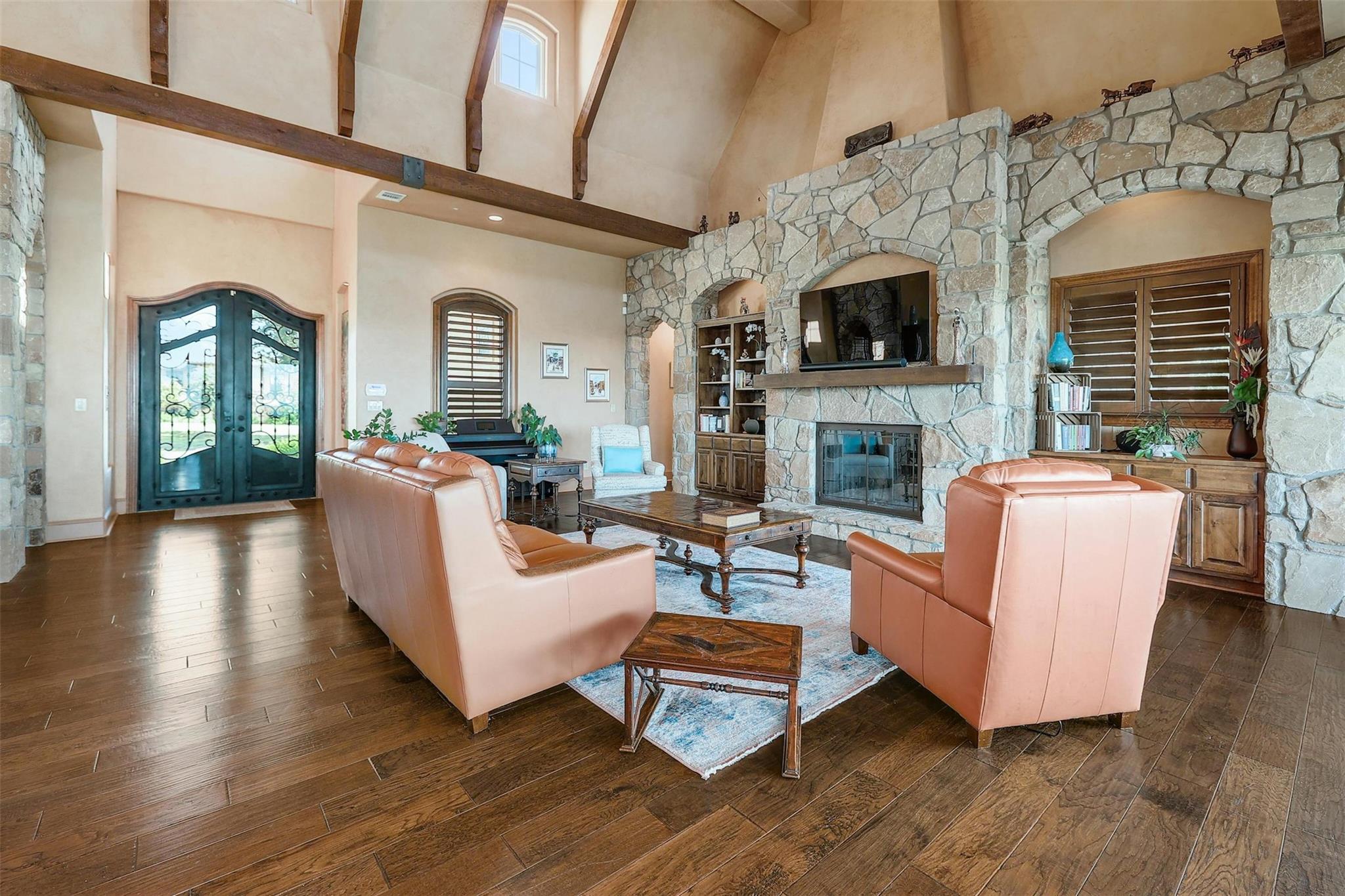 8518479 Property Photo 10