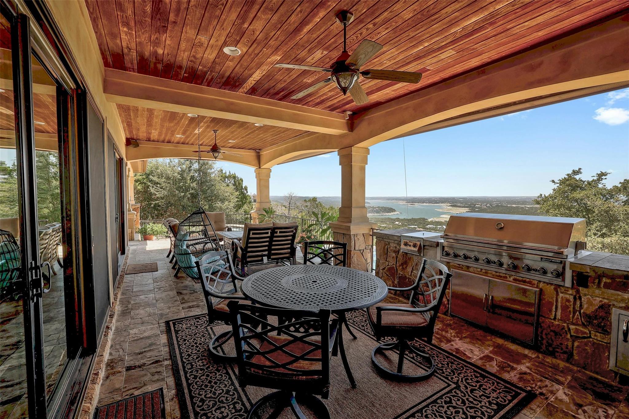 8518479 Property Photo 28
