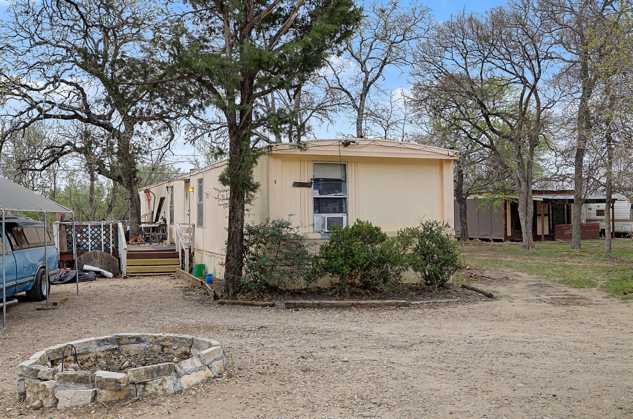 5805 Blue Bluff Rd Property Photo 8
