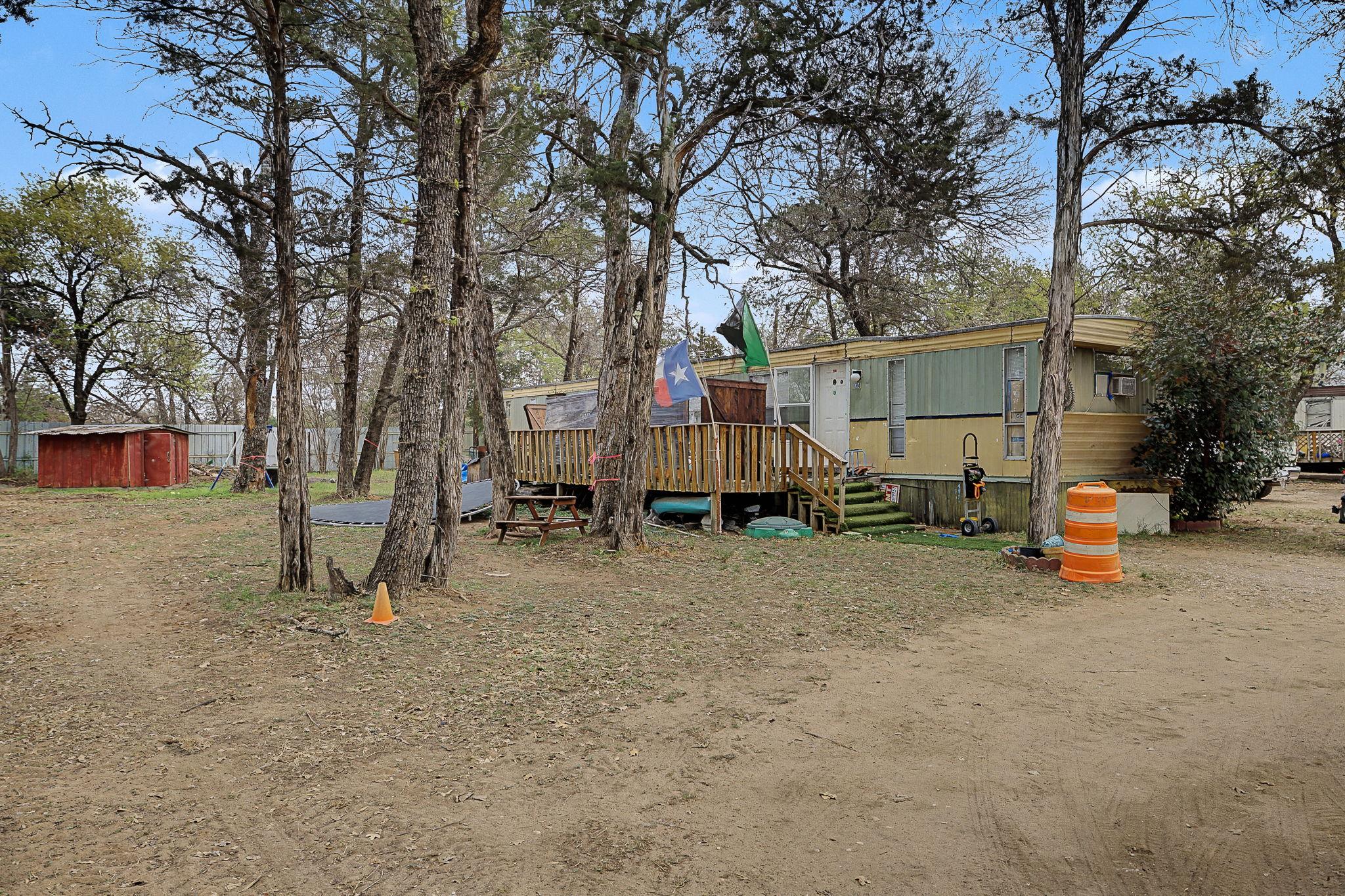 5805 Blue Bluff Rd Property Photo 13