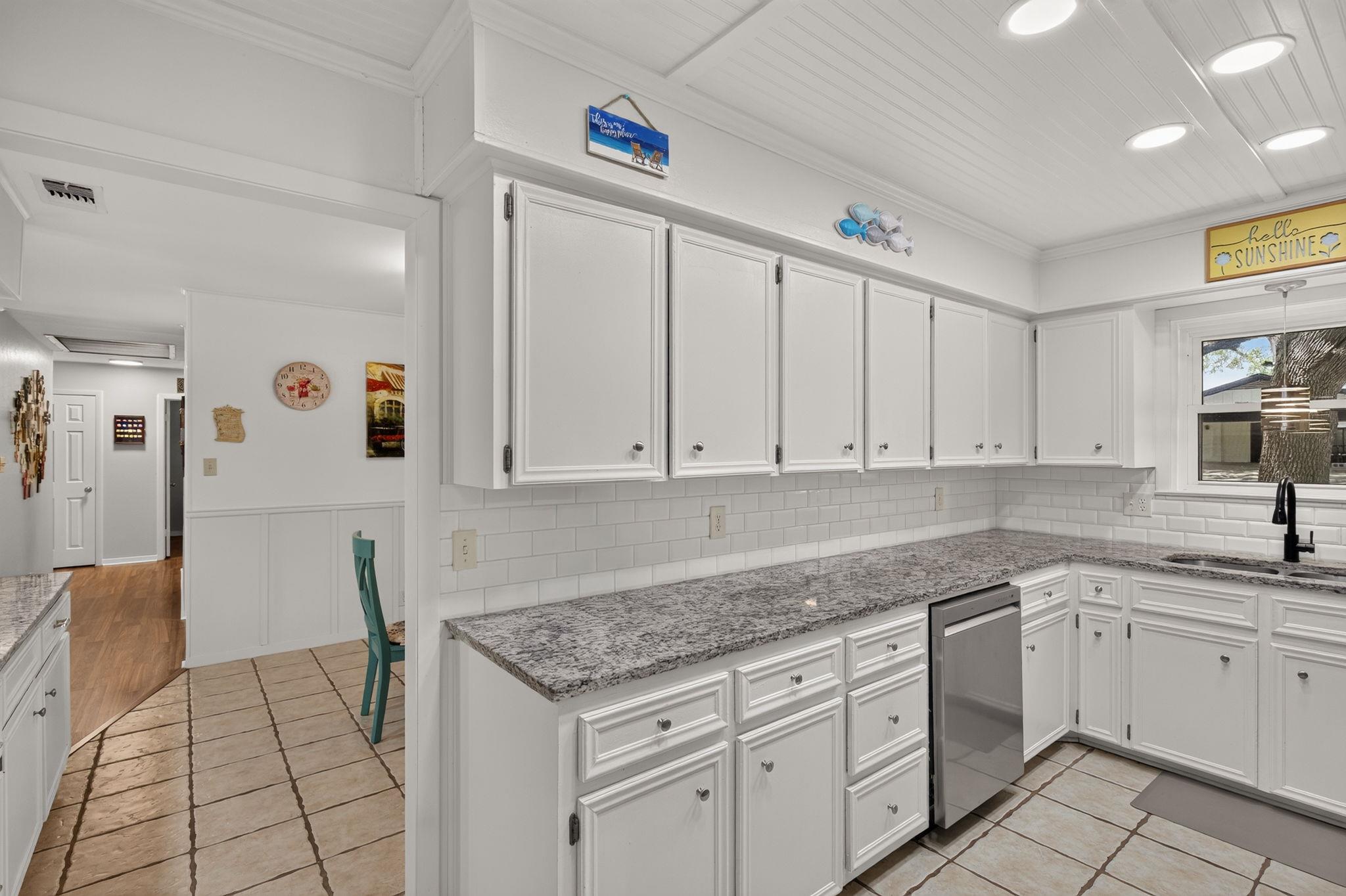 206 Corder Ln Property Photo 13