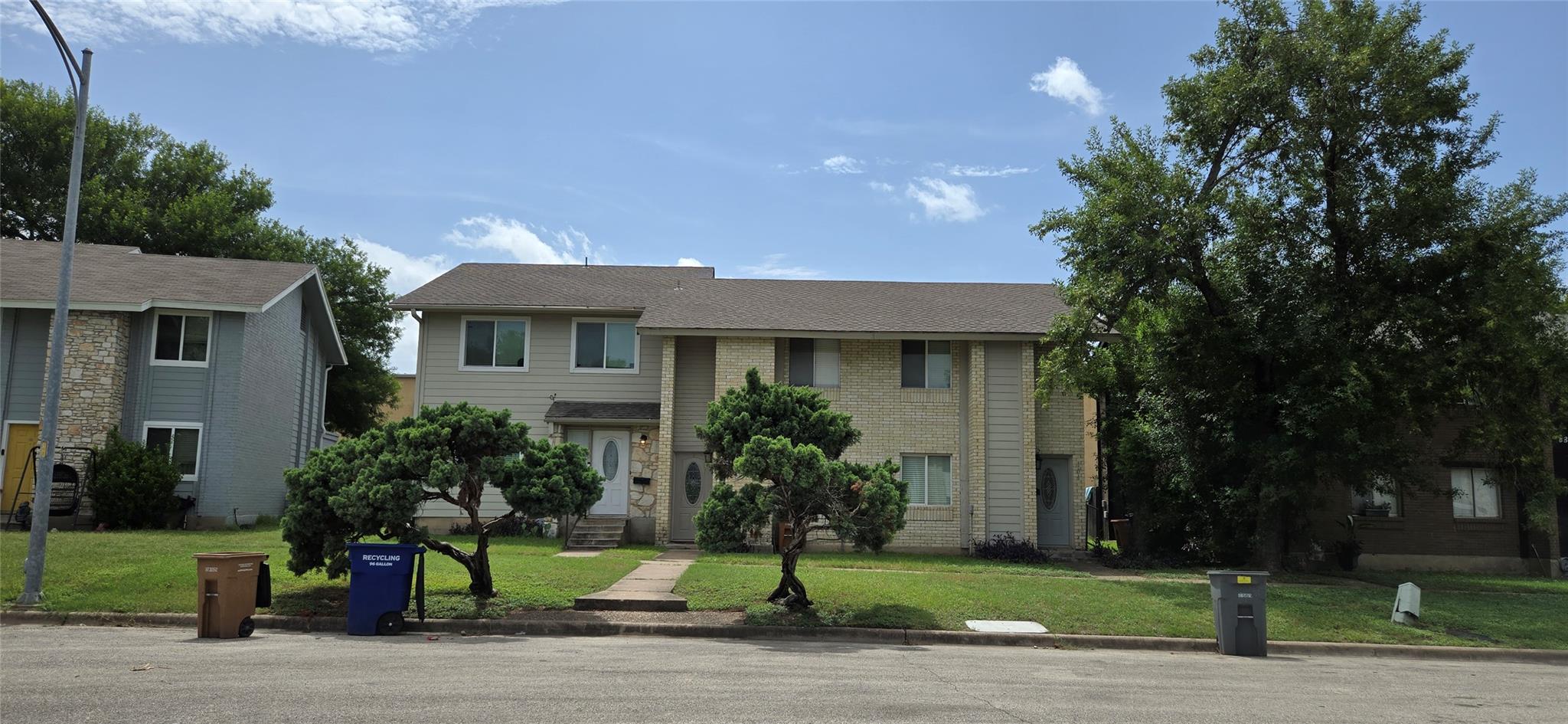 8811 Dawnridge Cir #102 Property Photo 2