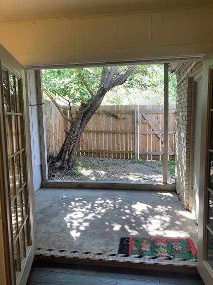 8811 Dawnridge Cir #102 Property Photo 6