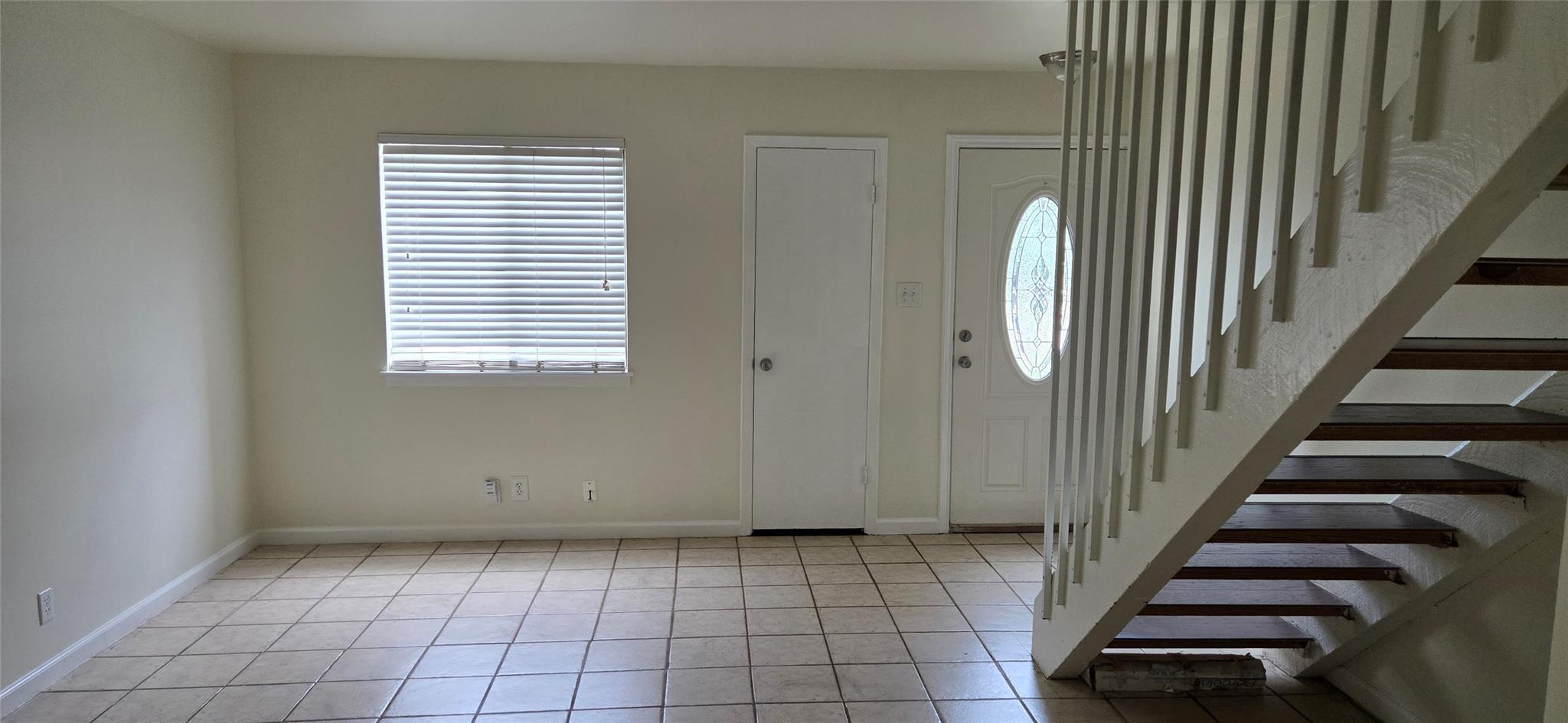 8811 Dawnridge Cir #102 Property Photo 13