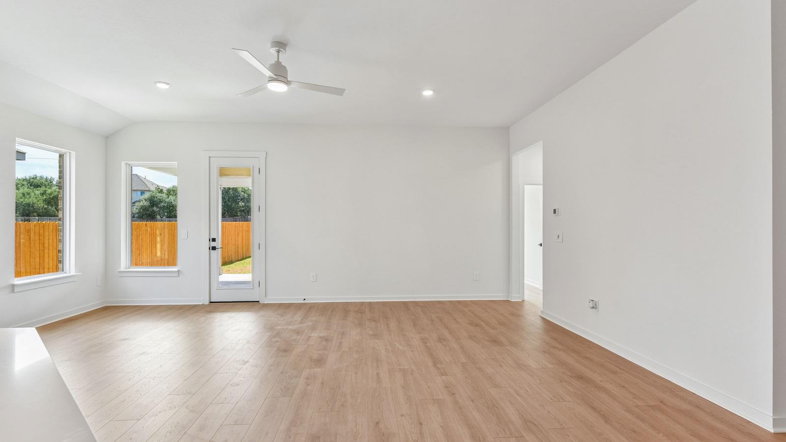 416 Eagle Canyon Dr Property Photo 5