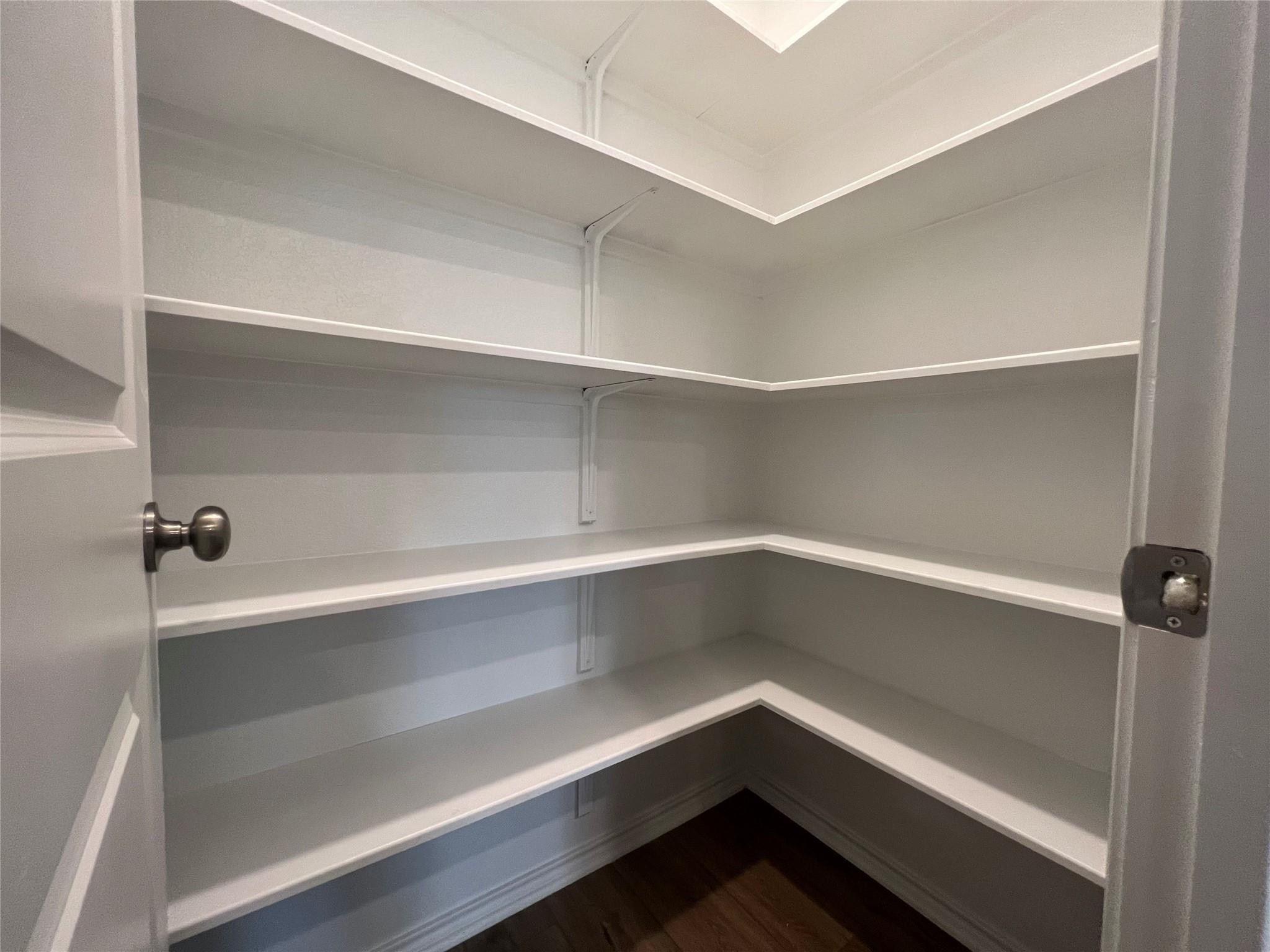 7224 Spotted Leaf Way Property Photo 6