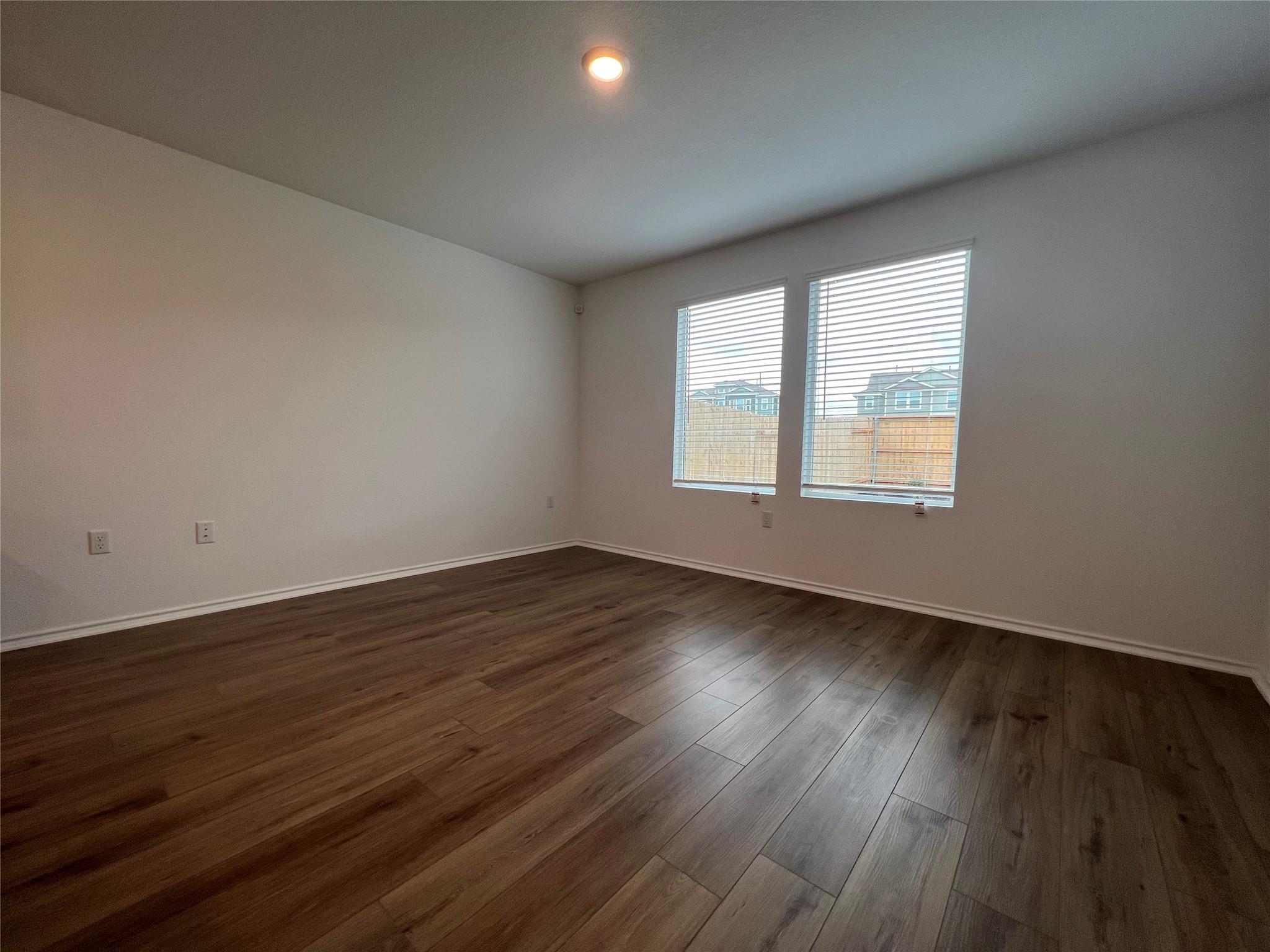 7224 Spotted Leaf Way Property Photo 7