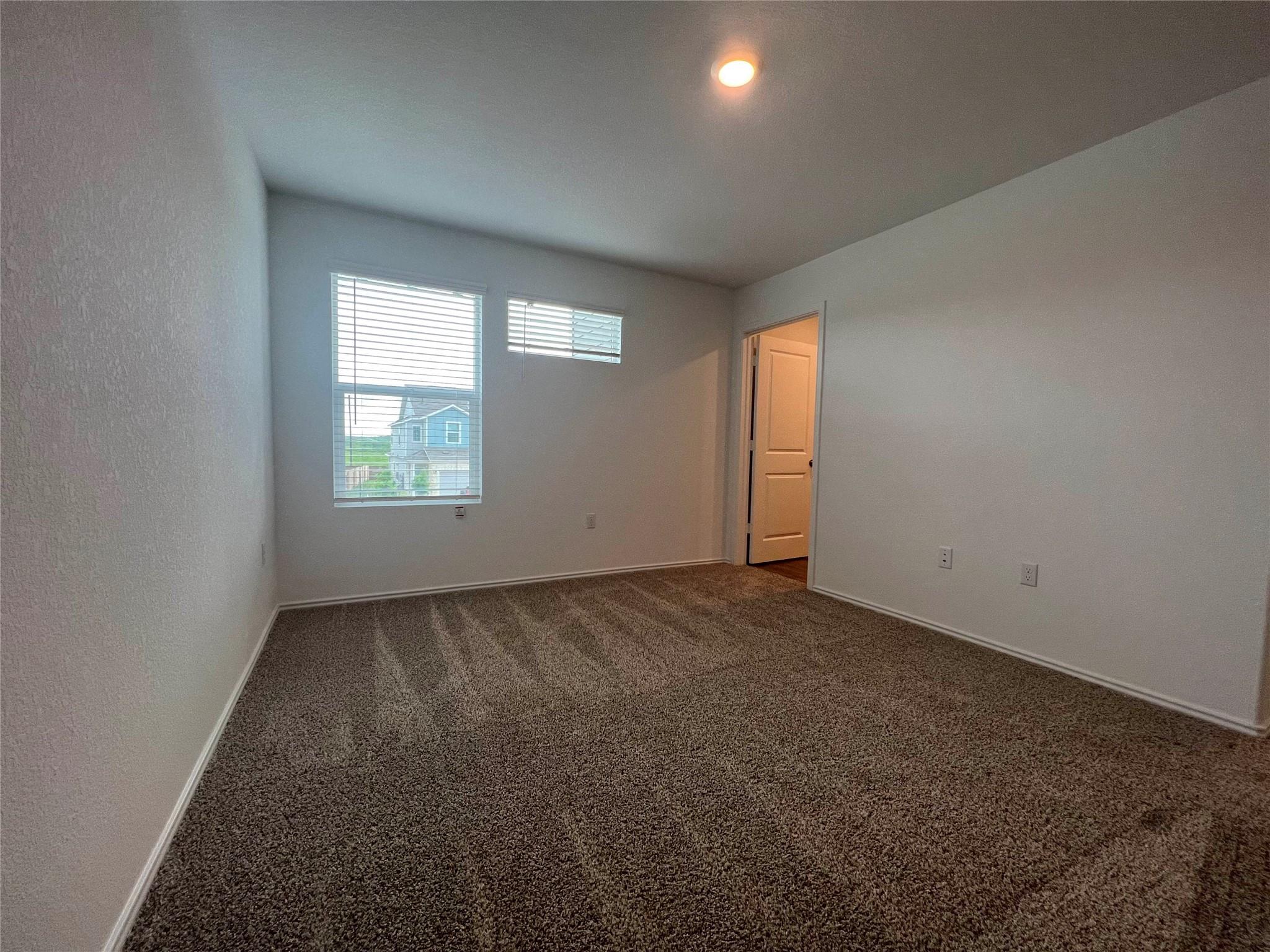 7224 Spotted Leaf Way Property Photo 13