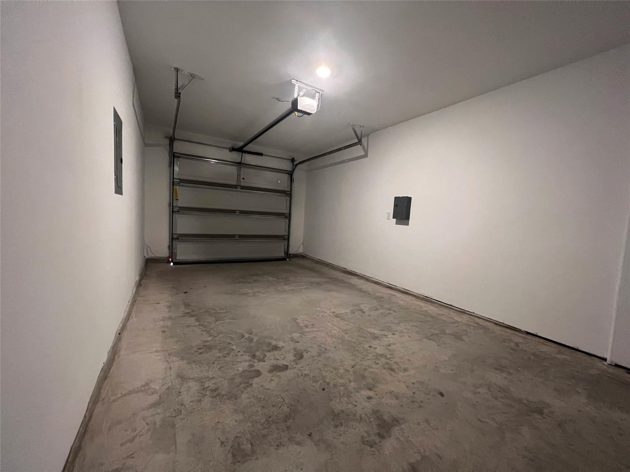 7224 Spotted Leaf Way Property Photo 31