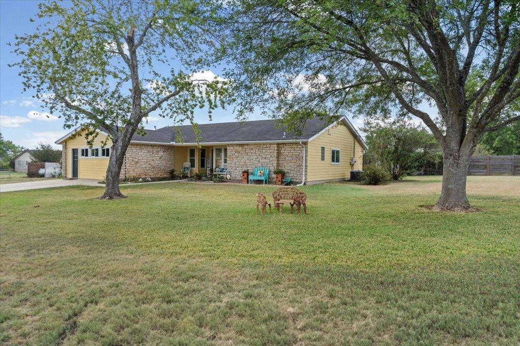 103 Lambs Trl Property Photo 4