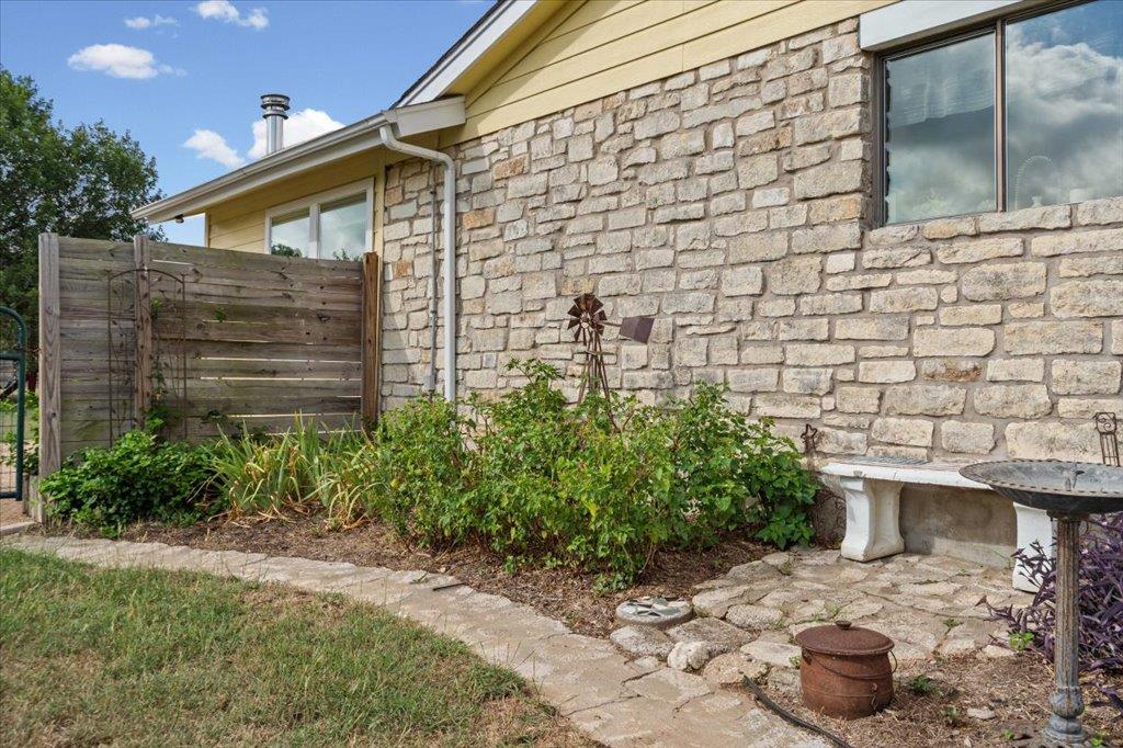 103 Lambs Trl Property Photo 34