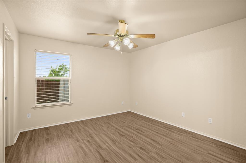 1225 Orchard Park Cir Property Photo 15