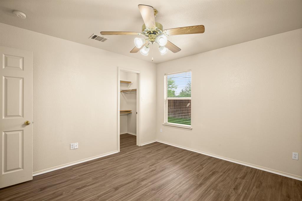 1225 Orchard Park Cir Property Photo 16