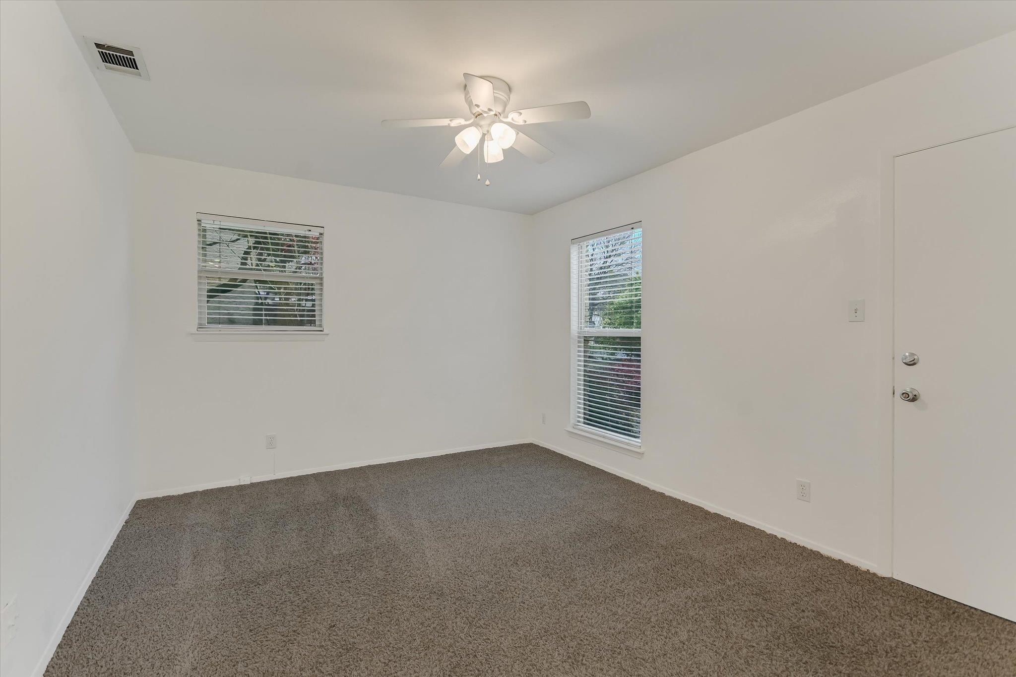 3207 Eanes Cir #a Property Photo 6