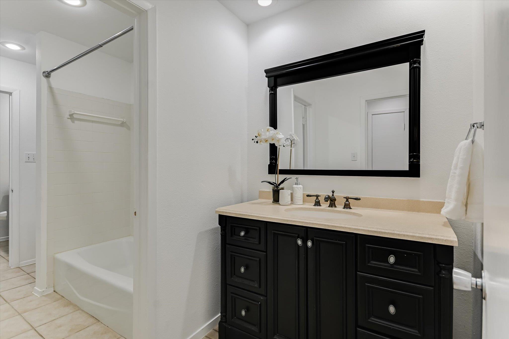 3207 Eanes Cir #a Property Photo 7