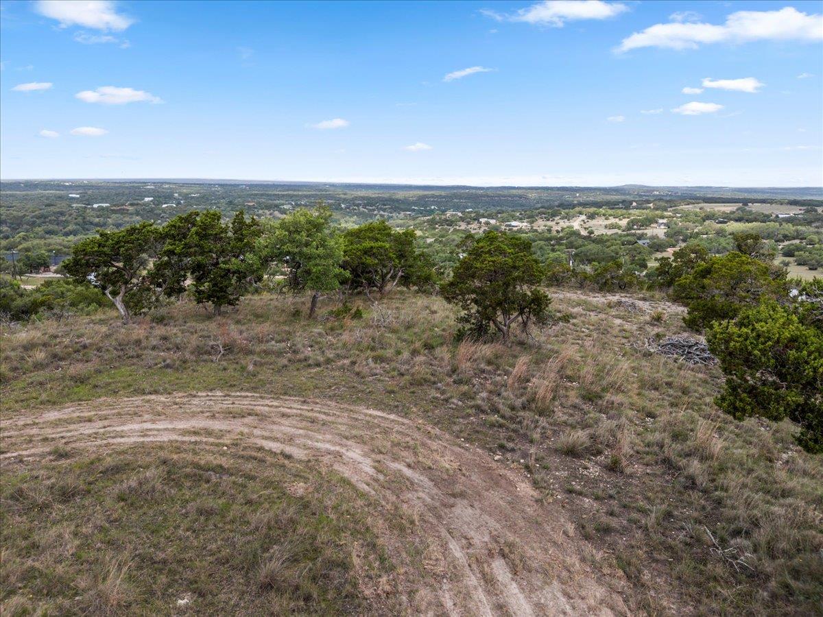 1180 Old Red Ranch Rd Property Photo 8