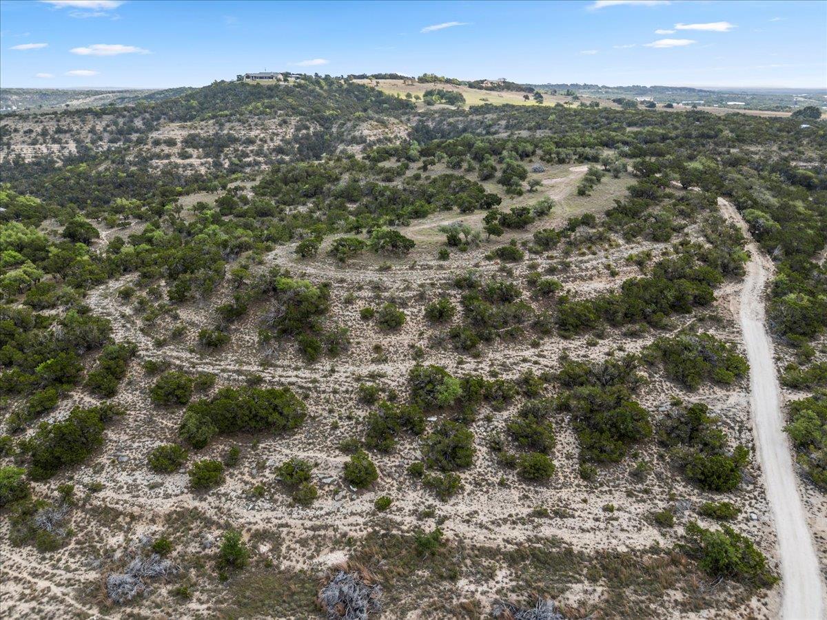 1180 Old Red Ranch Rd Property Photo 10
