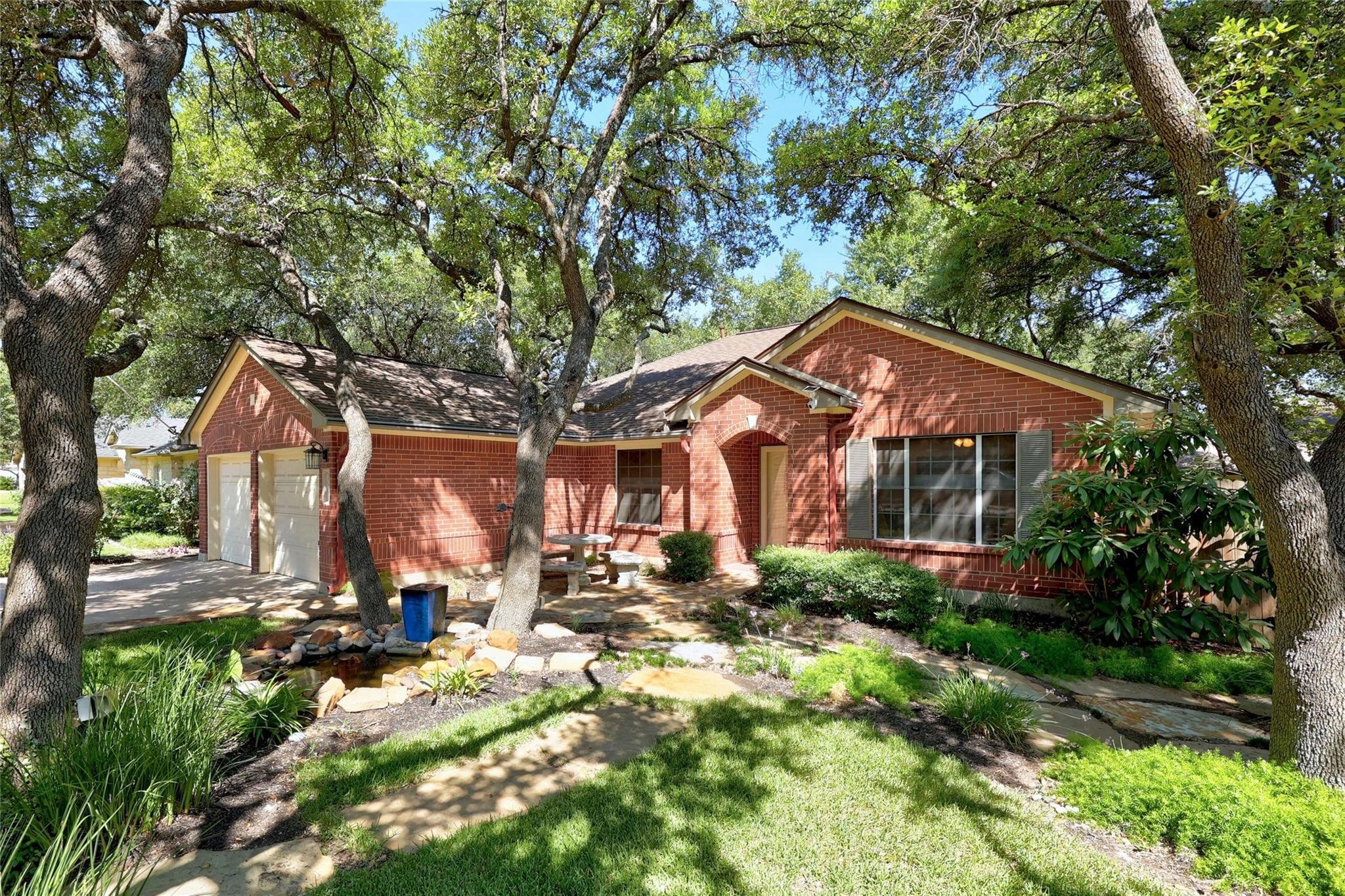 1903 Trafalger Cv Property Photo 8