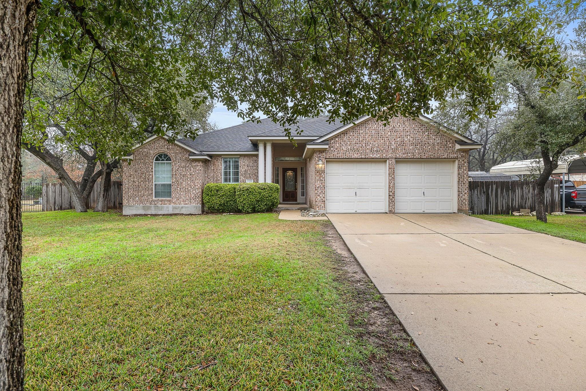 13211 Running Doe Ln Property Photo 2