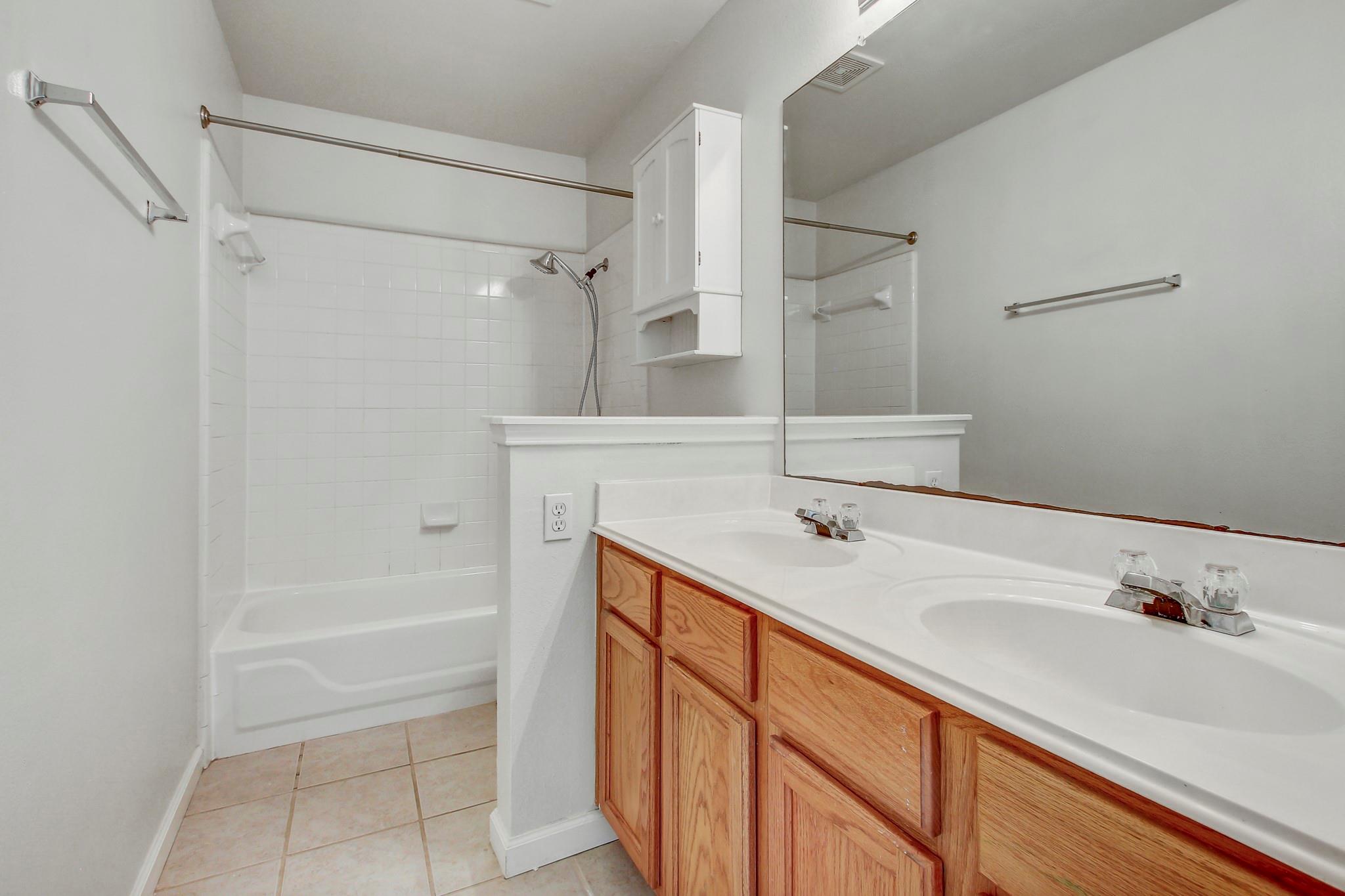 710 Red River Ln Property Photo 25