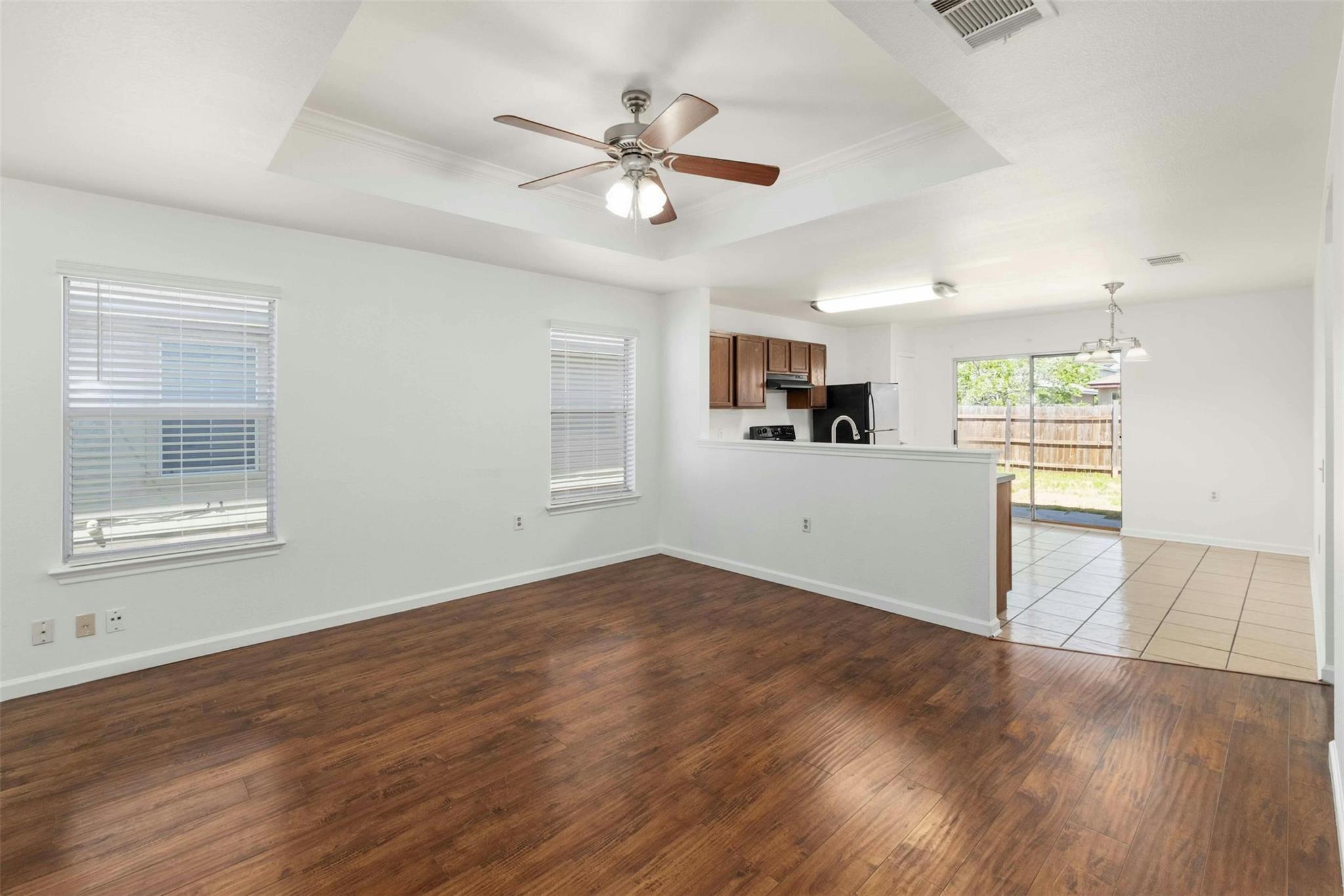 12524 Sky Harbor Dr Property Photo 3