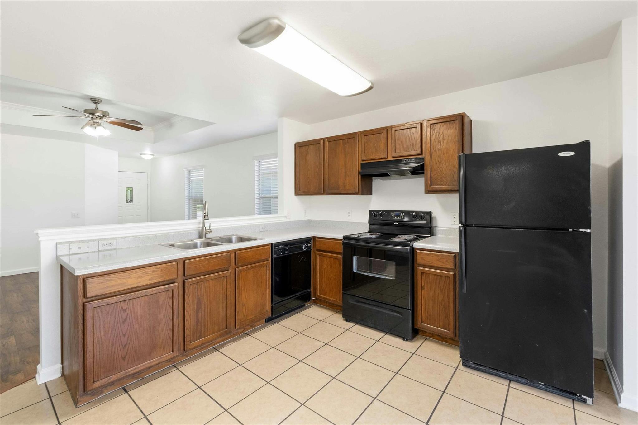 12524 Sky Harbor Dr Property Photo 6