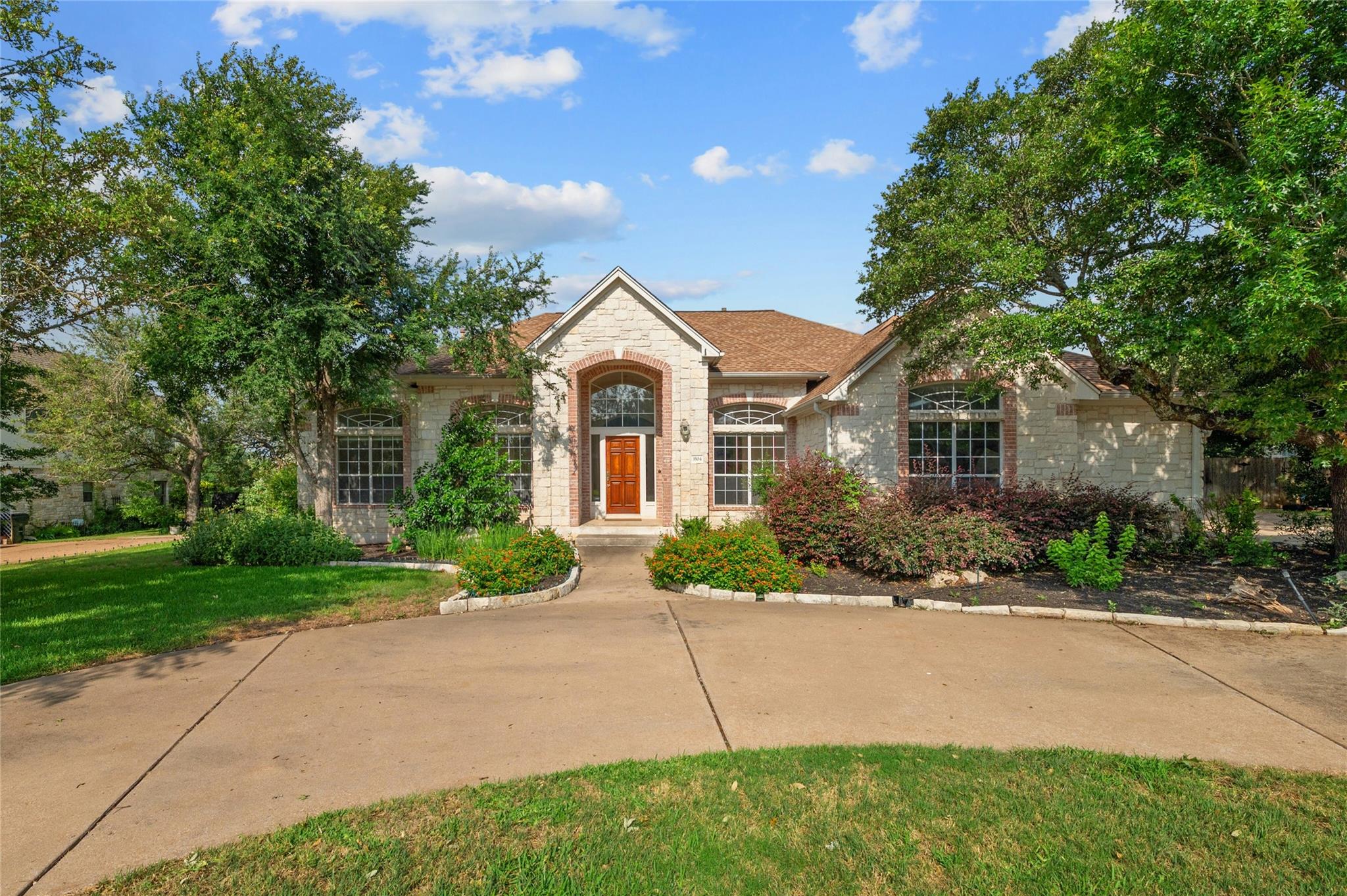 3504 Avendale Dr Property Photo