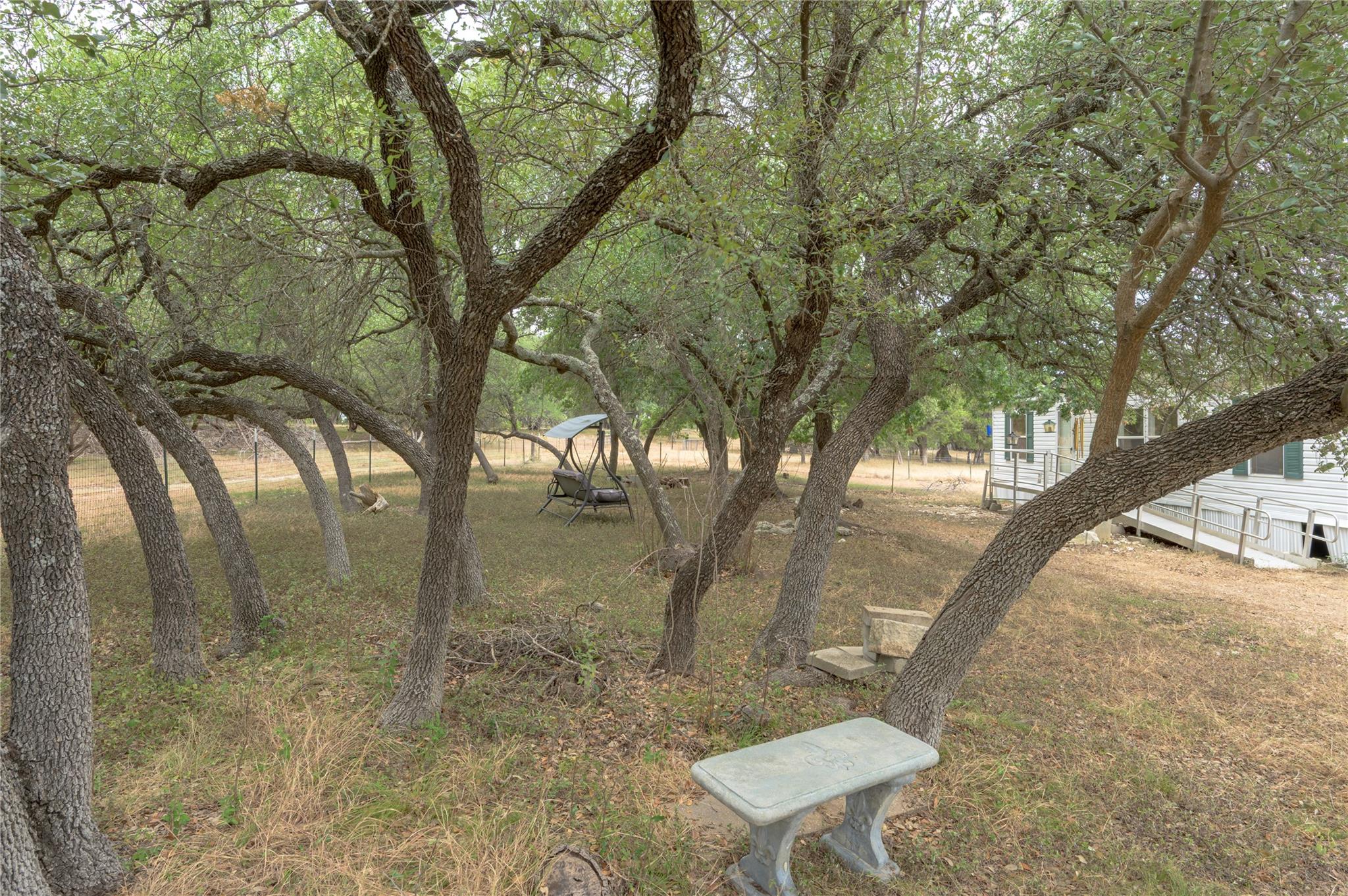 1100 Ramms Dr Property Photo 4