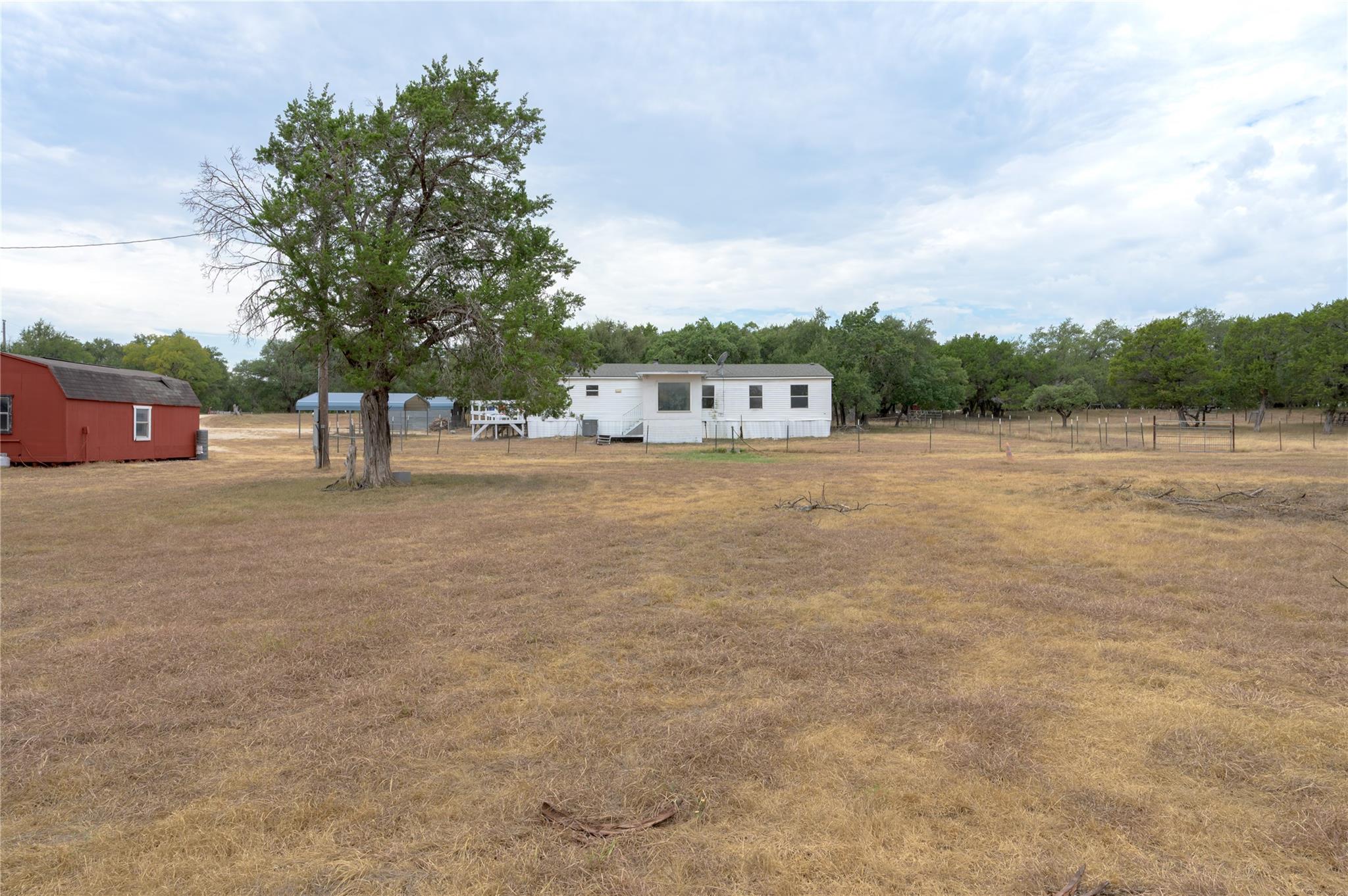 1100 Ramms Dr Property Photo 27