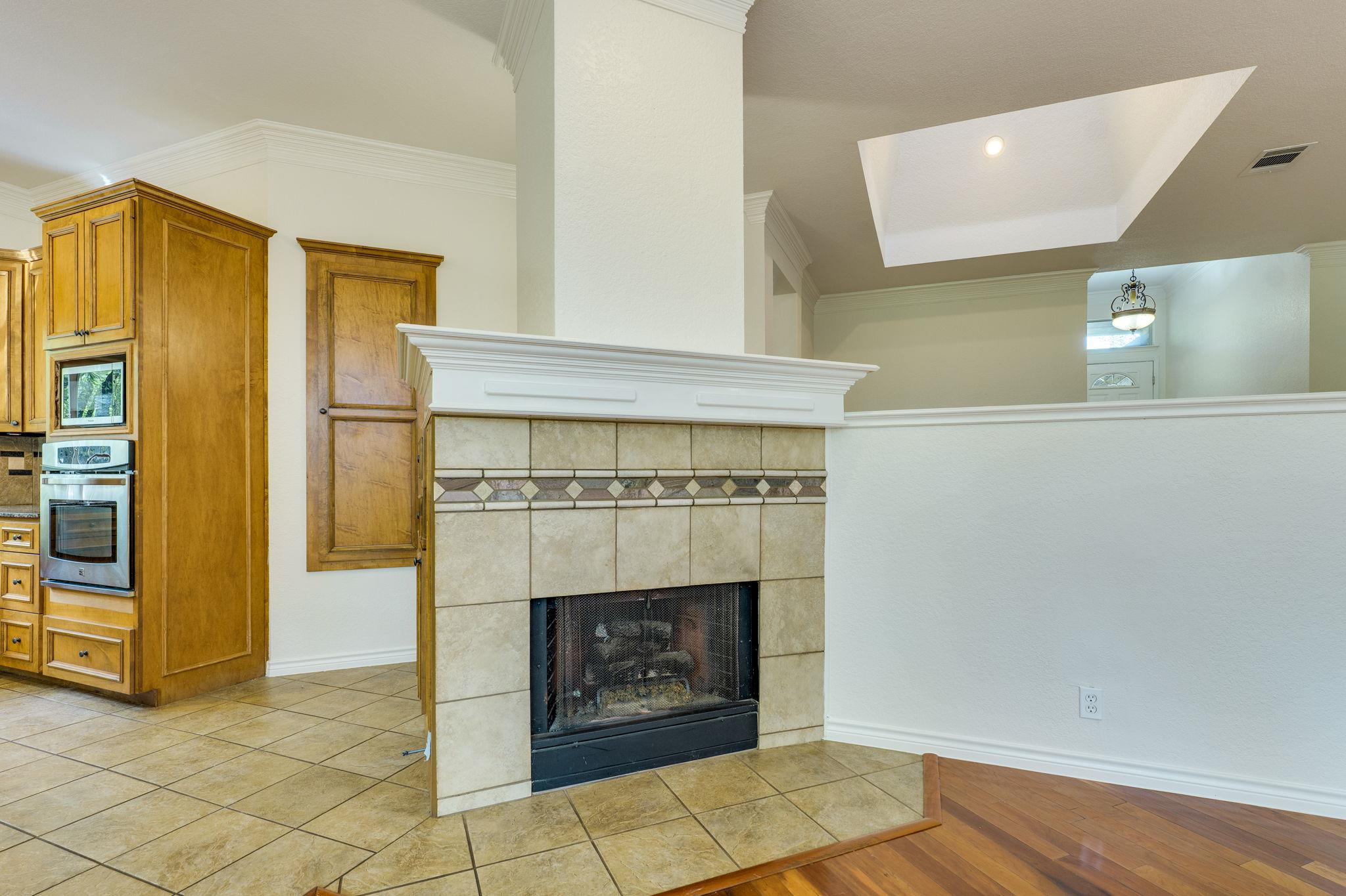 6411 Johanne Ct Property Photo 14