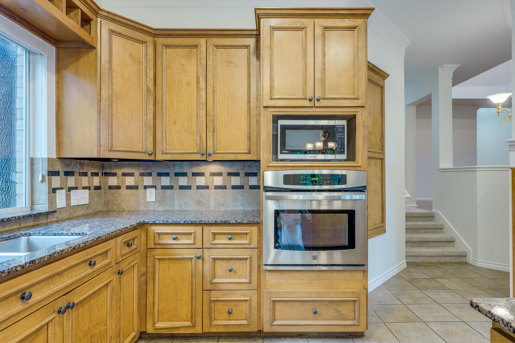 6411 Johanne Ct Property Photo 18