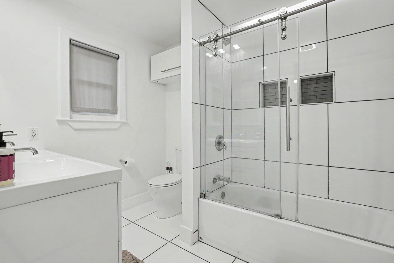 6903 Ardath St Property Photo 19