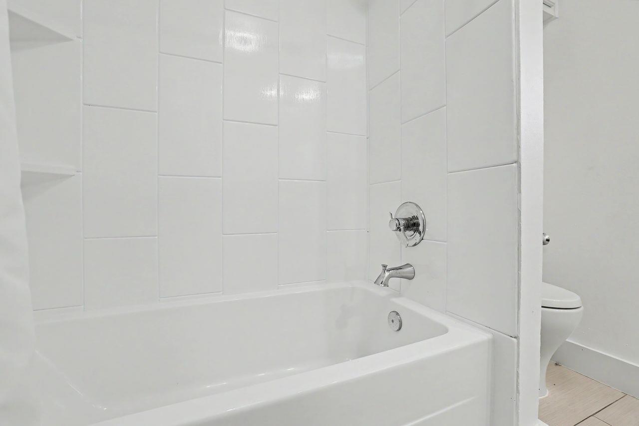 6903 Ardath St Property Photo 25