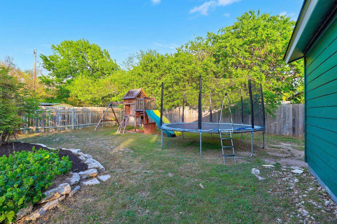 6903 Ardath St Property Photo 35