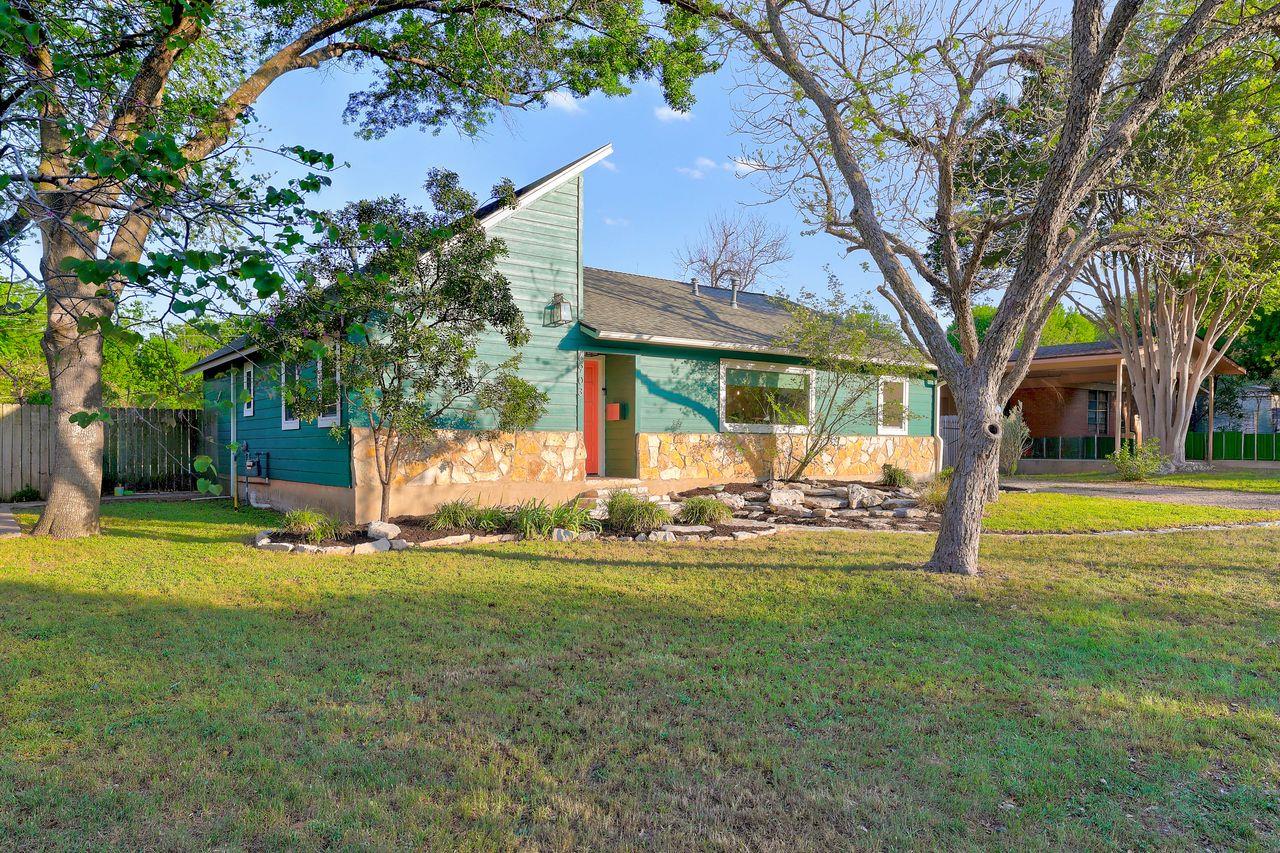 6903 Ardath St Property Photo 36