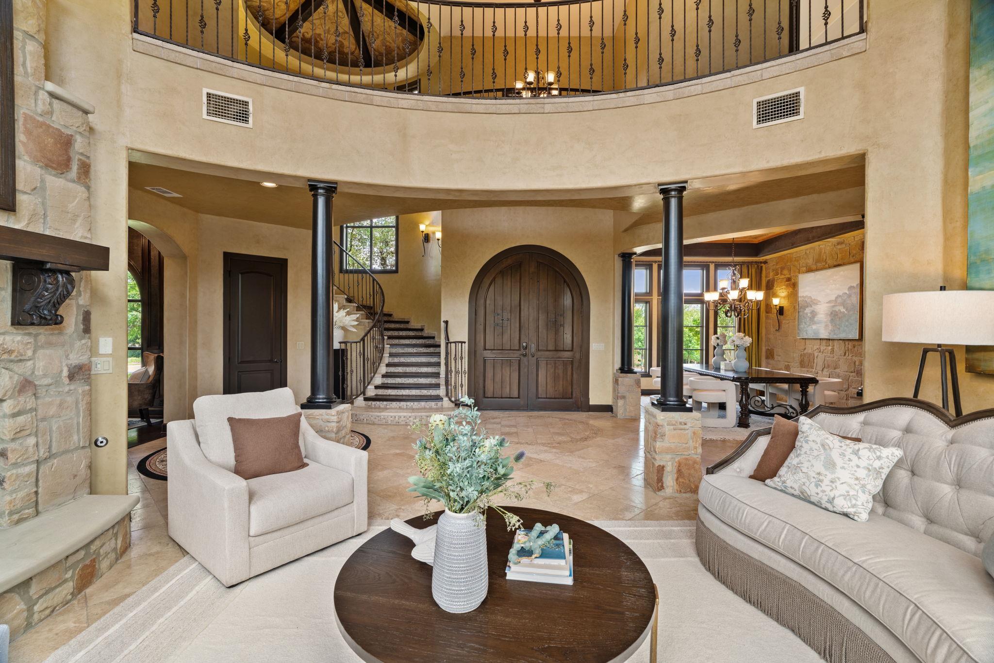 206 Bella Cima Dr Property Photo 3