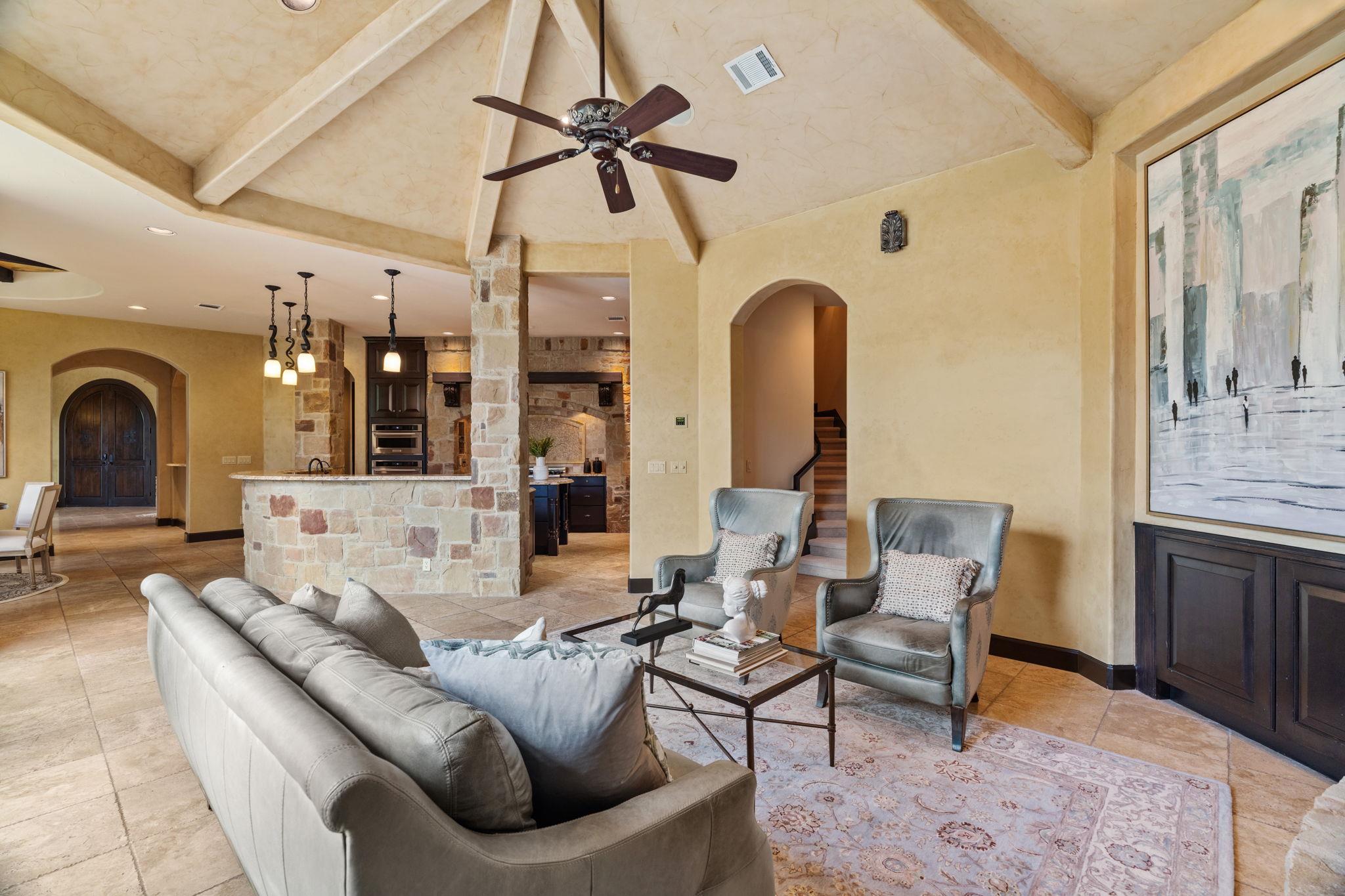 206 Bella Cima Dr Property Photo 6